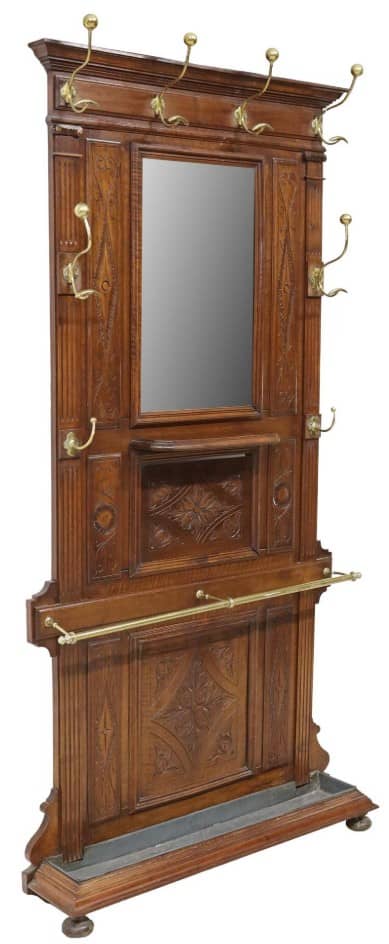 ITALIAN CARVED WALNUT HALL TREE