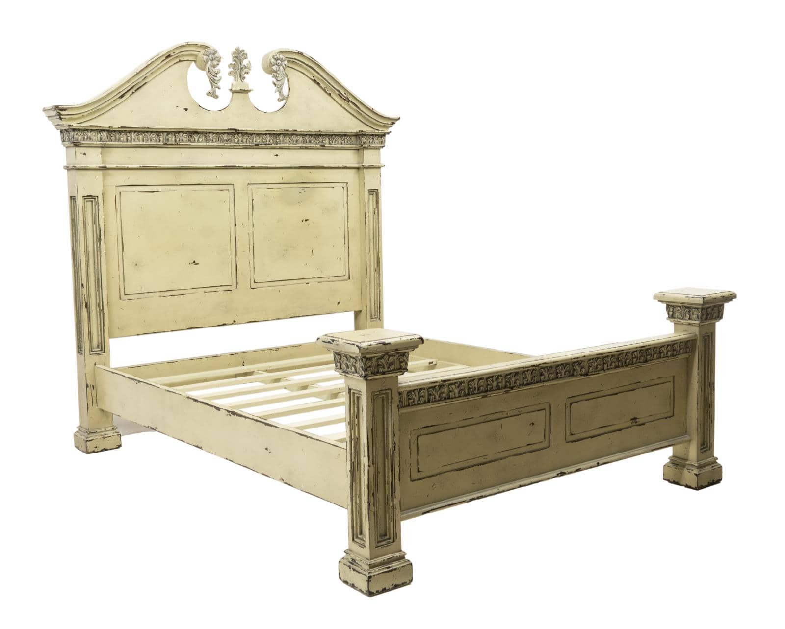 HERITAGE COLLECTION QUEEN SIZE FLORAL CARVED BED