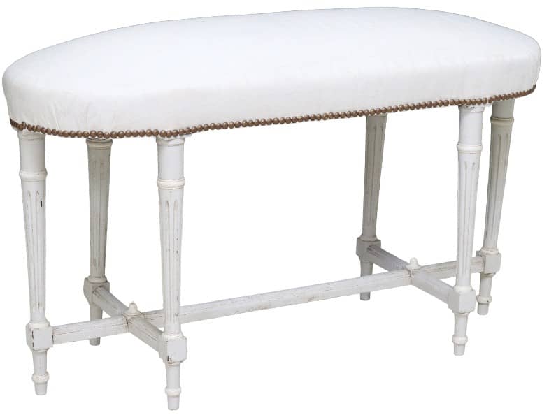 FRENCH LOUIS XVI STYLE WHITE PAINTED BENCH