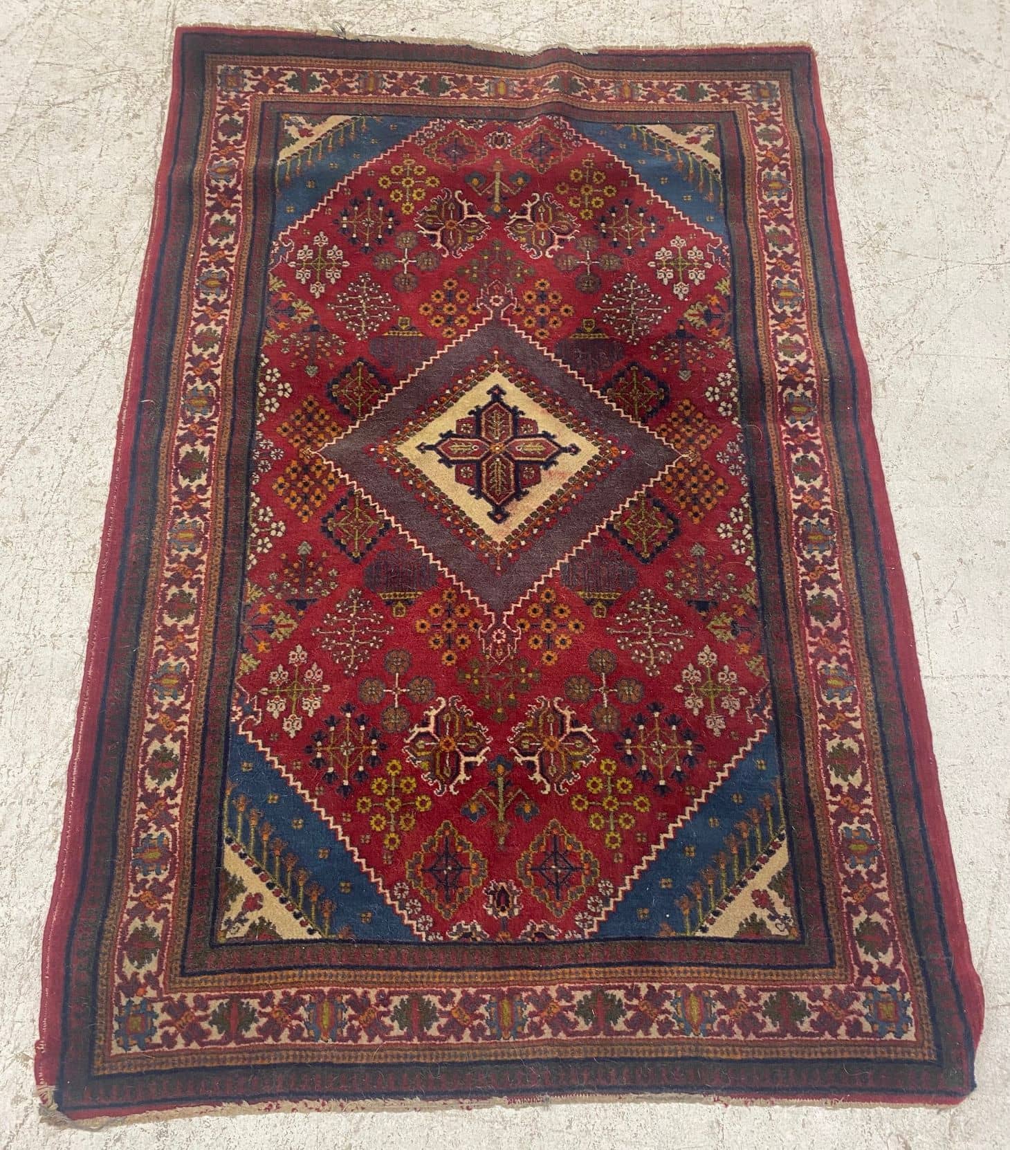 ESTATE HAND-TIED RUG, 5'10" X 3'10"