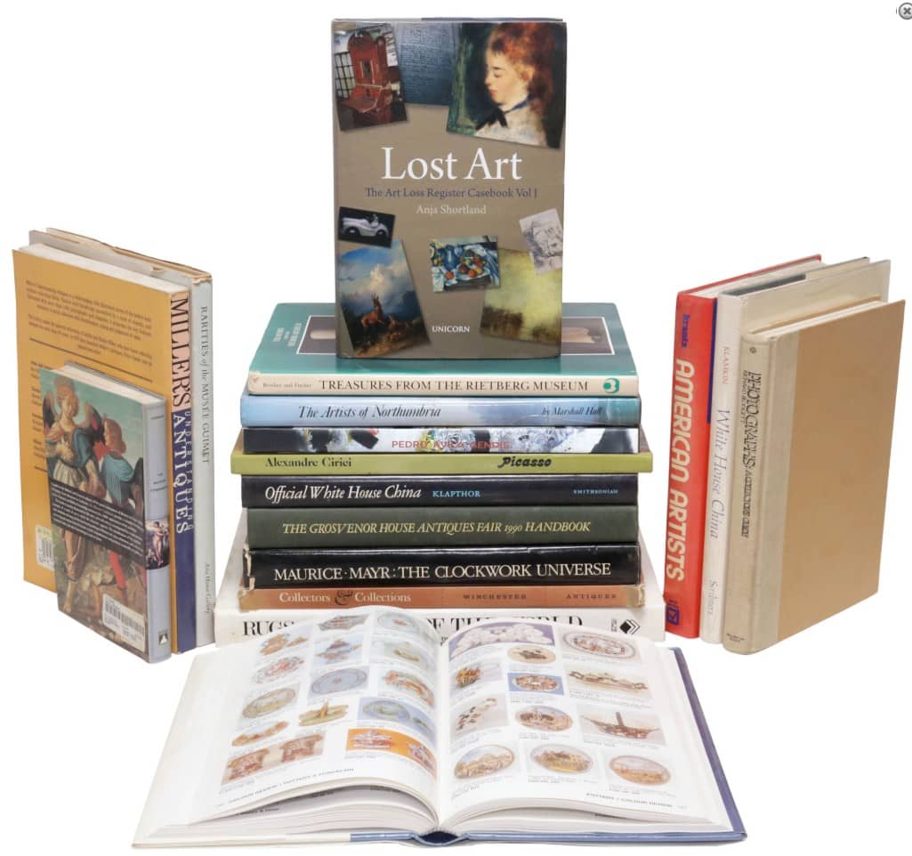 (17) REFERENCE BOOKS: FINE ART & DECORATIVE ART, MUSEUM GUIDES